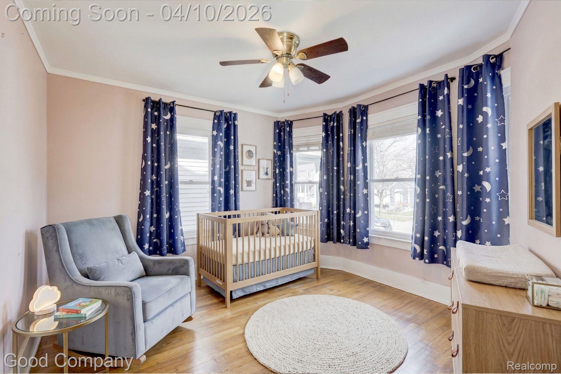 502 E LEWISTON Avenue