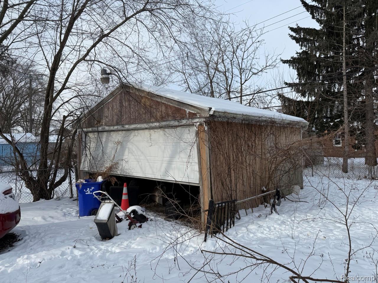 10403 Somerset Avenue