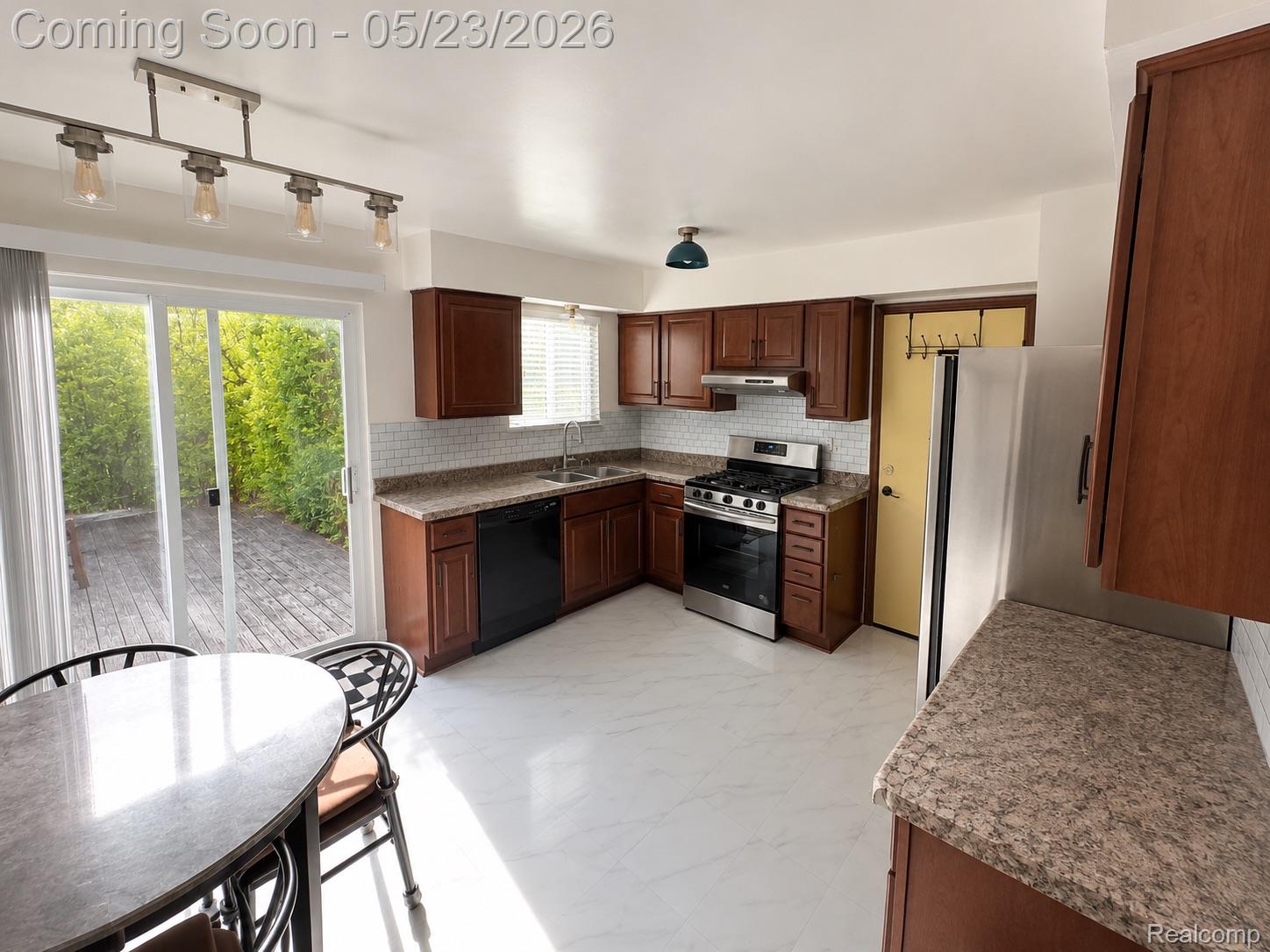 3757 Oxley Drive