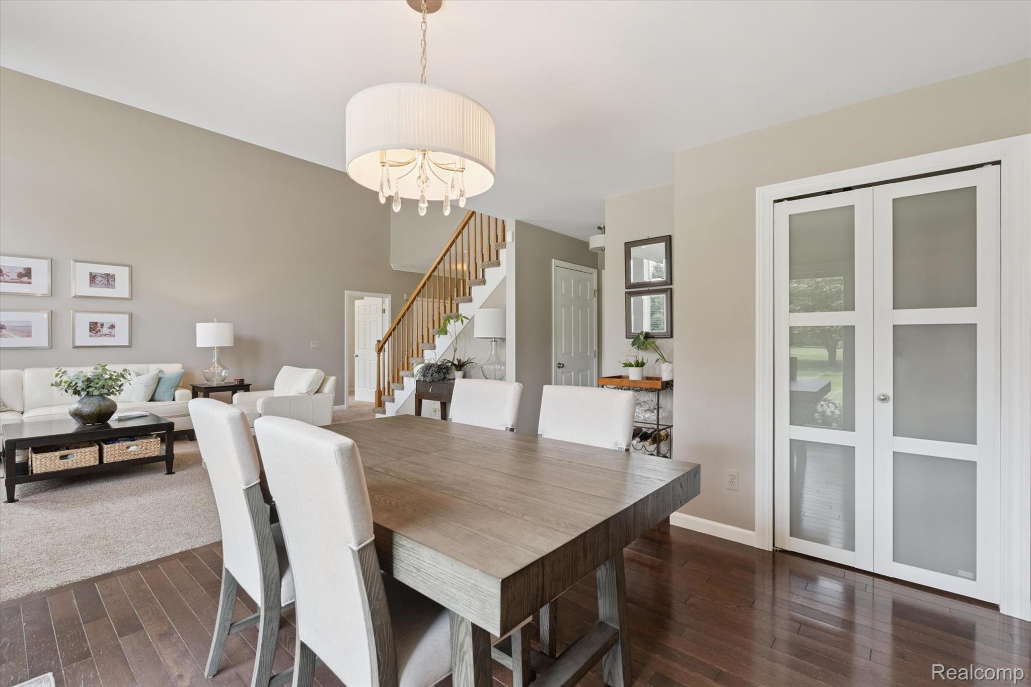 Brandon Charter Township, Michigan 48348, United States, 4 Bedrooms Bedrooms, ,3 BathroomsBathrooms,Residential,Pending,187687