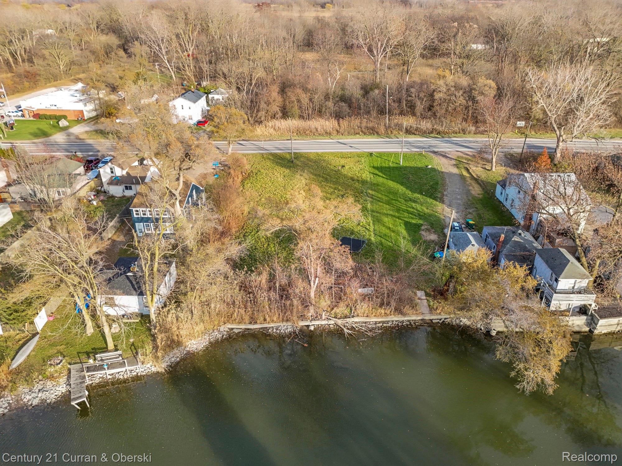 5 W Jefferson Avenue