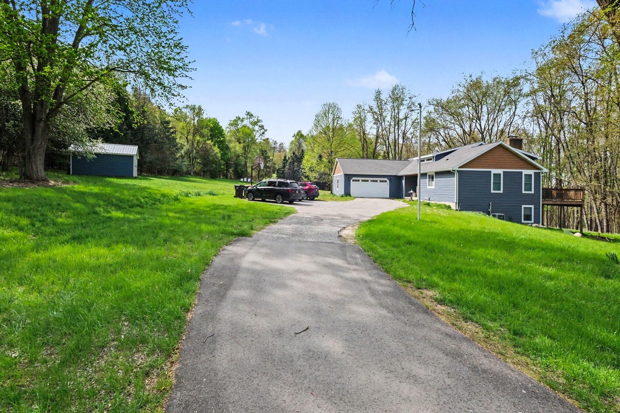 8300 Grand River Drive SE