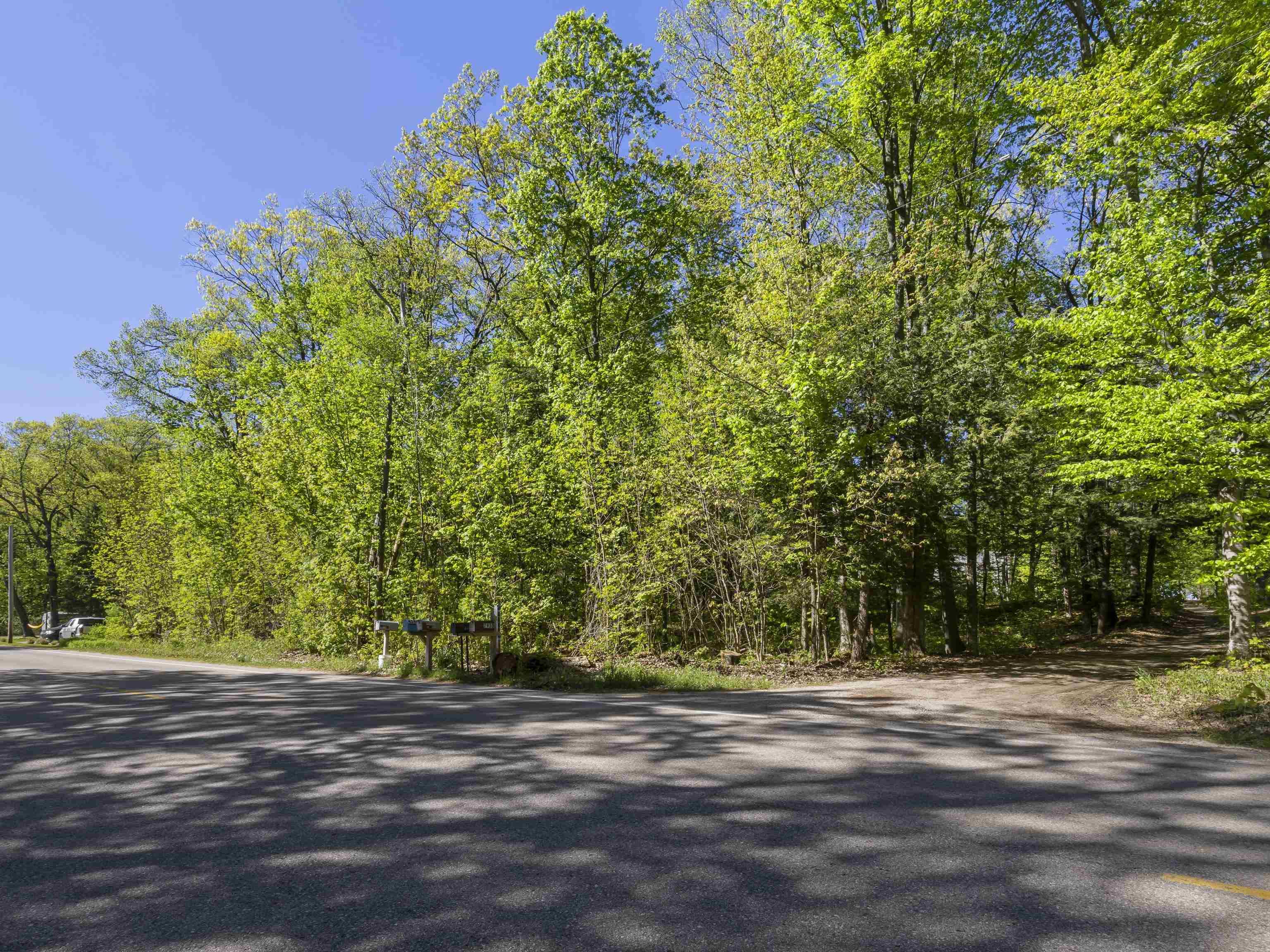 Lots 102-104 Poplar Avenue
