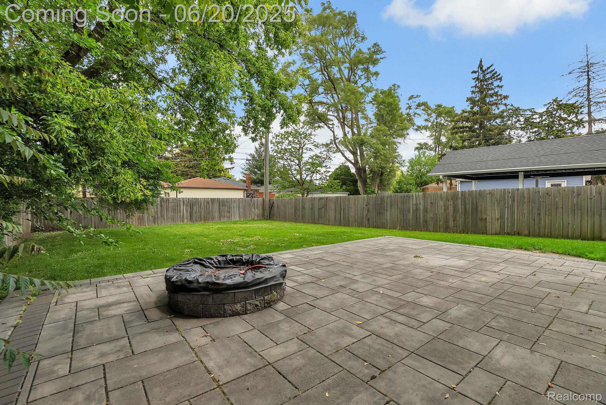 423 Woodlawn Avenue