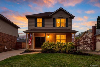 2923 Ellwood Avenue Berkley City MI 48072