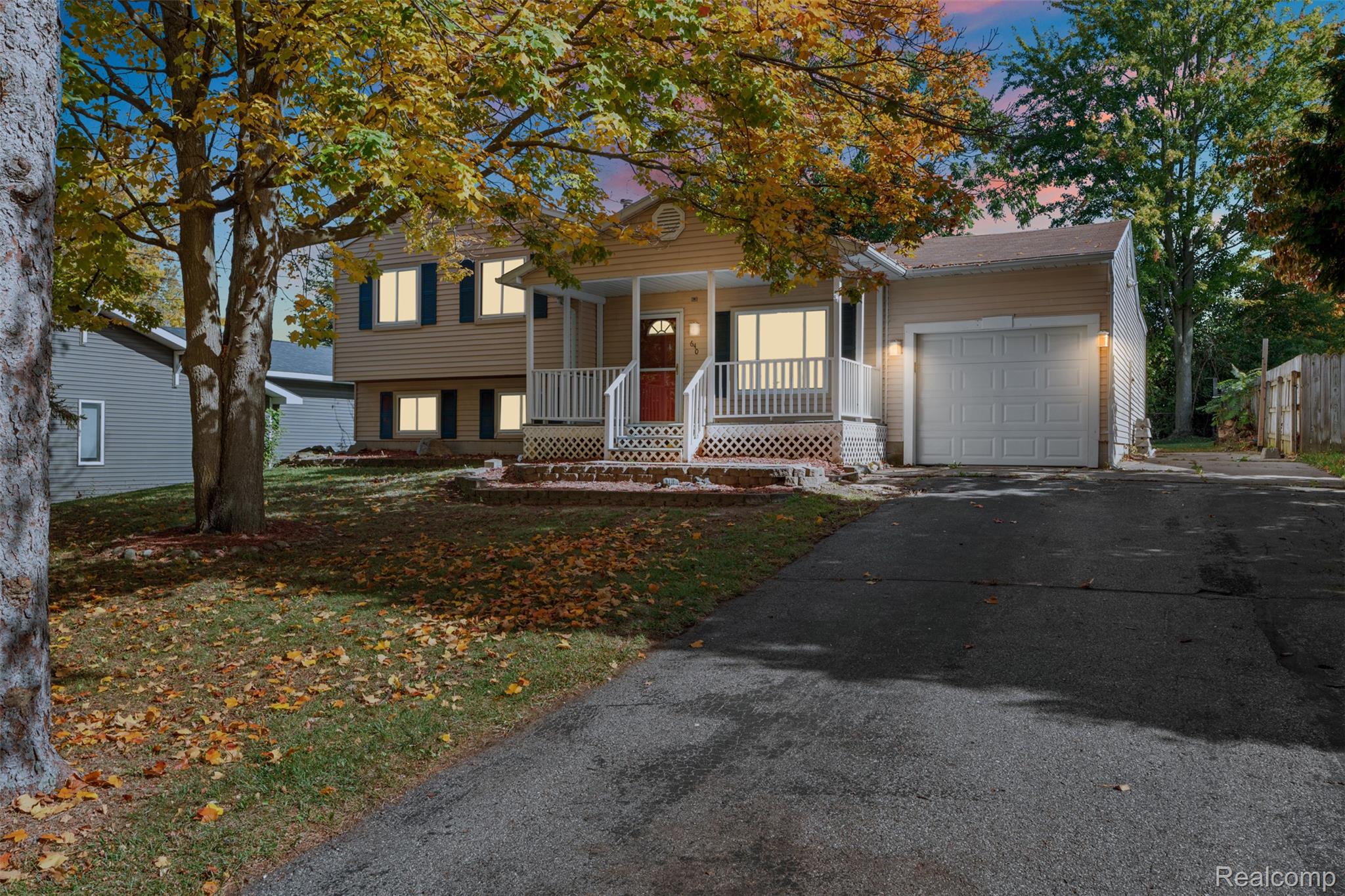 640 N Madison Street