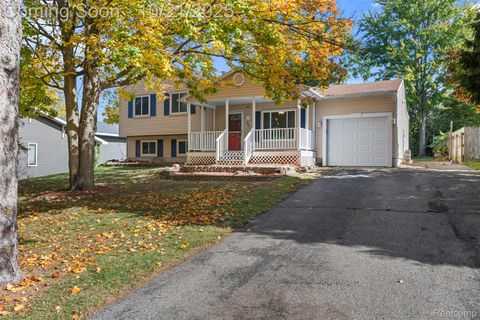 640 Madison Street Perry City MI 48872