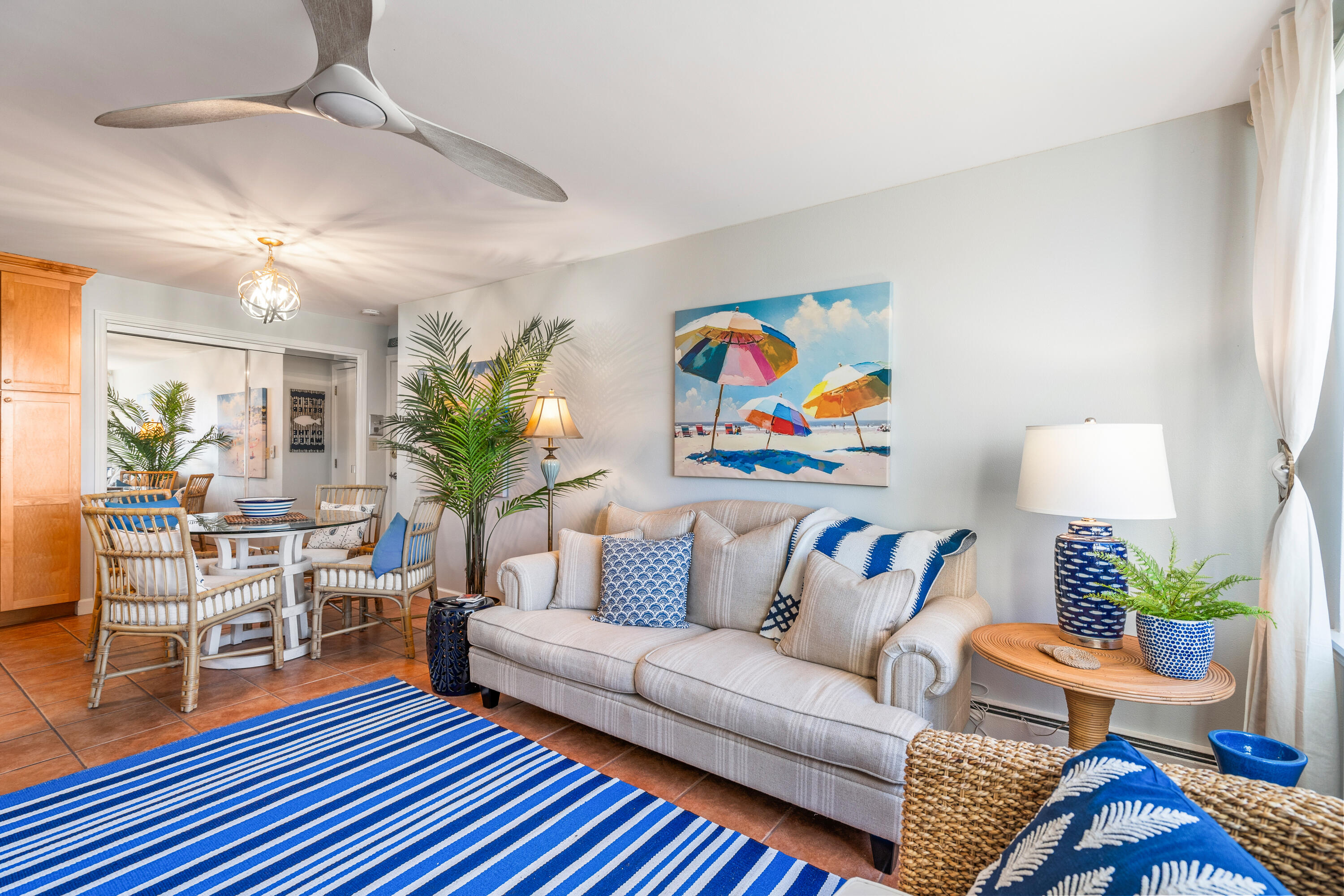 225 N Shore Drive 001