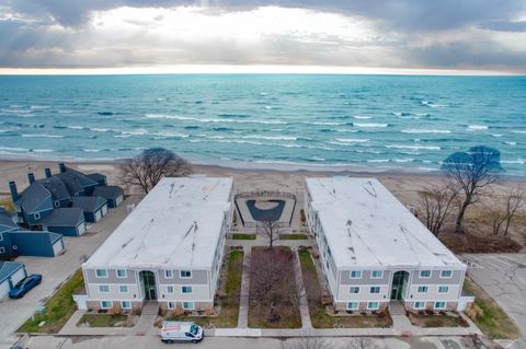 225 N Shore Drive 001 South Haven City MI 49090