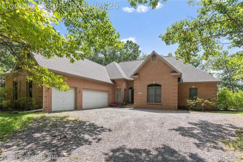 5266 Van Amberg Road Brighton City MI 48114