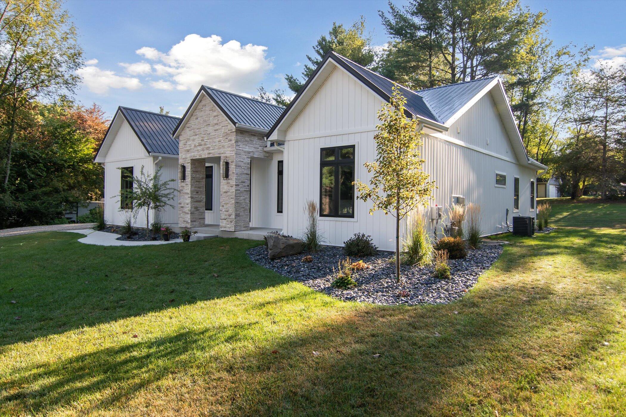 235 Steves Scenic Drive