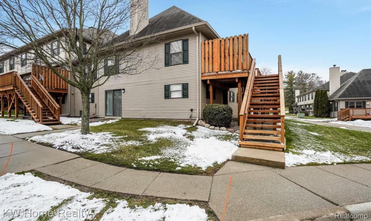 24744 Cashmere Court 119