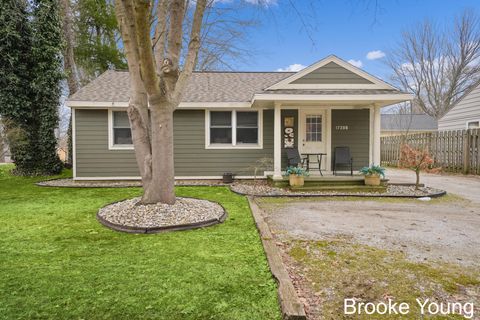 17288 W Spring Lake Road Ferrysburg City MI 49456