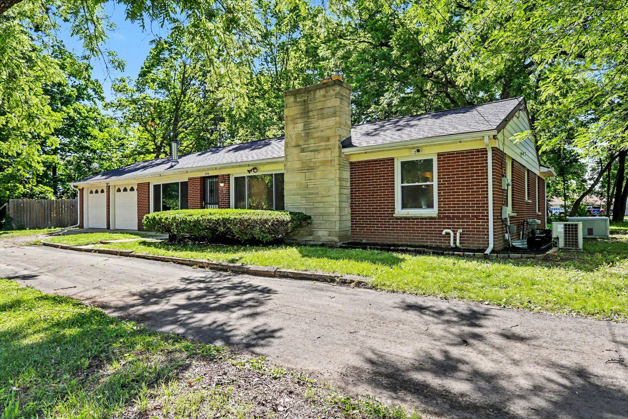 2716 Gull Road