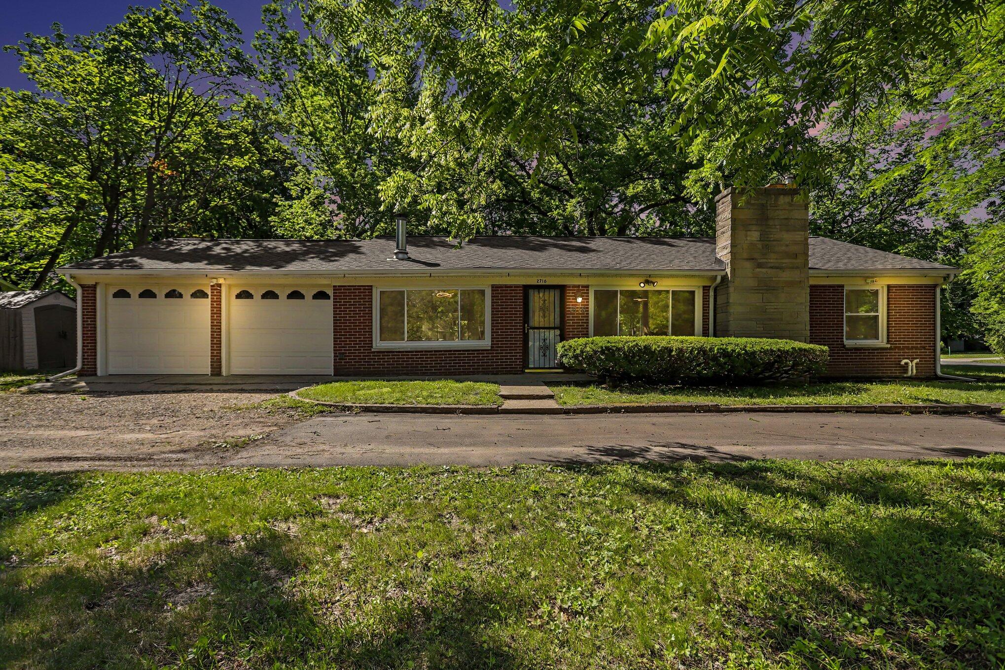 2716 Gull Road