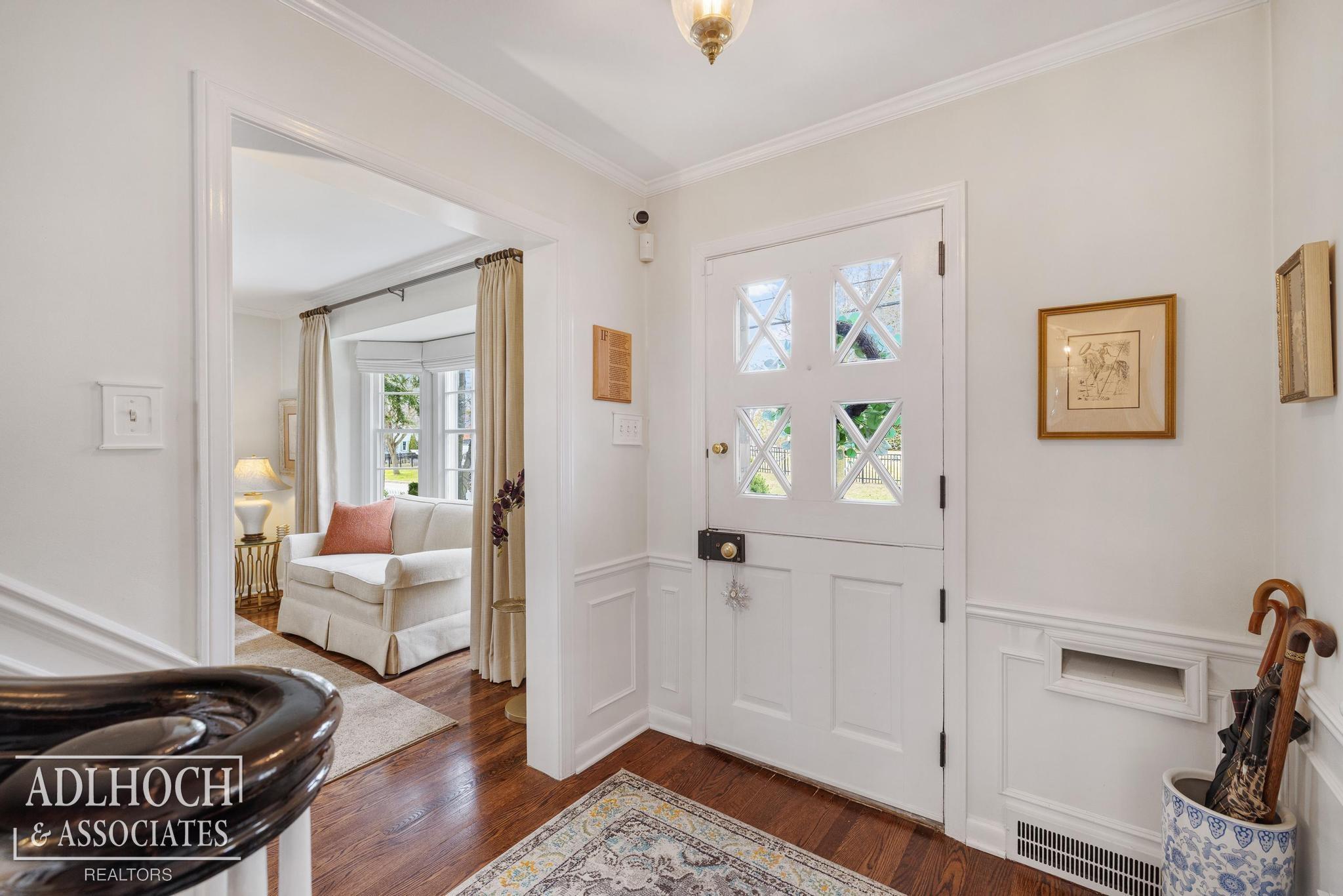 370 Country Club Lane