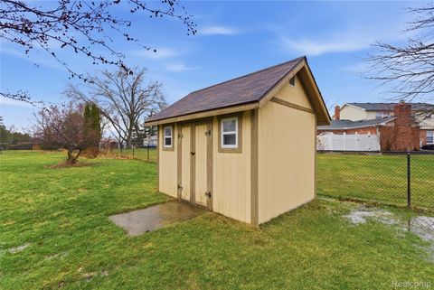 Tiny photo for 7095 Elmwood Drive, Grand Blanc Charter Township, MI 48439 (MLS # 20261014560)