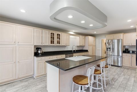 Tiny photo for 7095 Elmwood Drive, Grand Blanc Charter Township, MI 48439 (MLS # 20261014560)