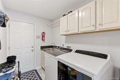 Tiny photo for 7095 Elmwood Drive, Grand Blanc Charter Township, MI 48439 (MLS # 20261014560)