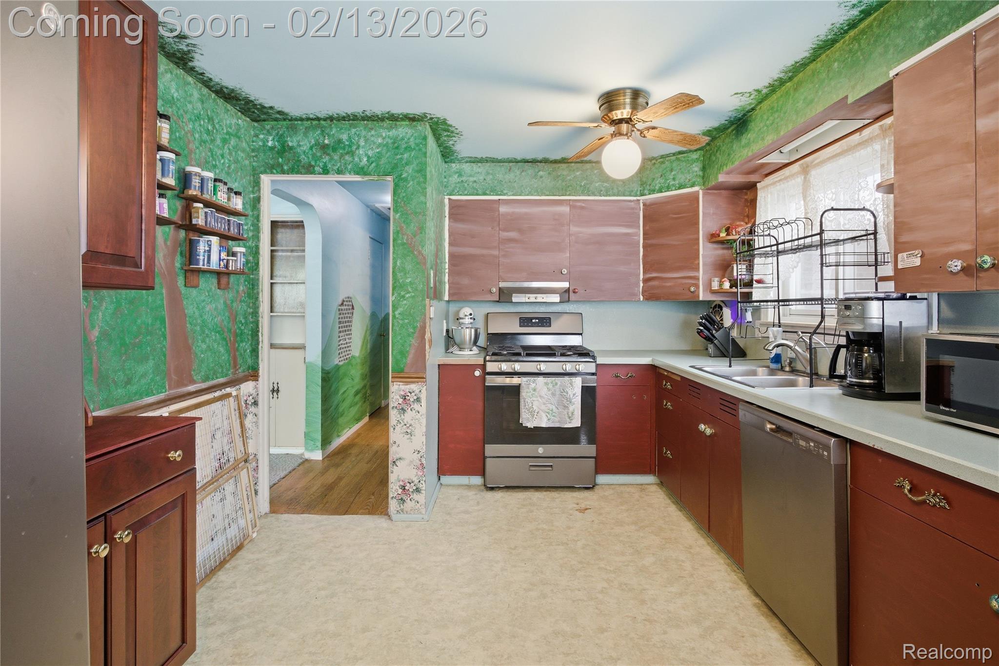 1363 Wisconsin Avenue