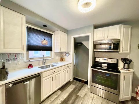 Tiny photo for 20899 Sunnydale Street, St Clair Shores City, MI 48081 (MLS # 58050196404)