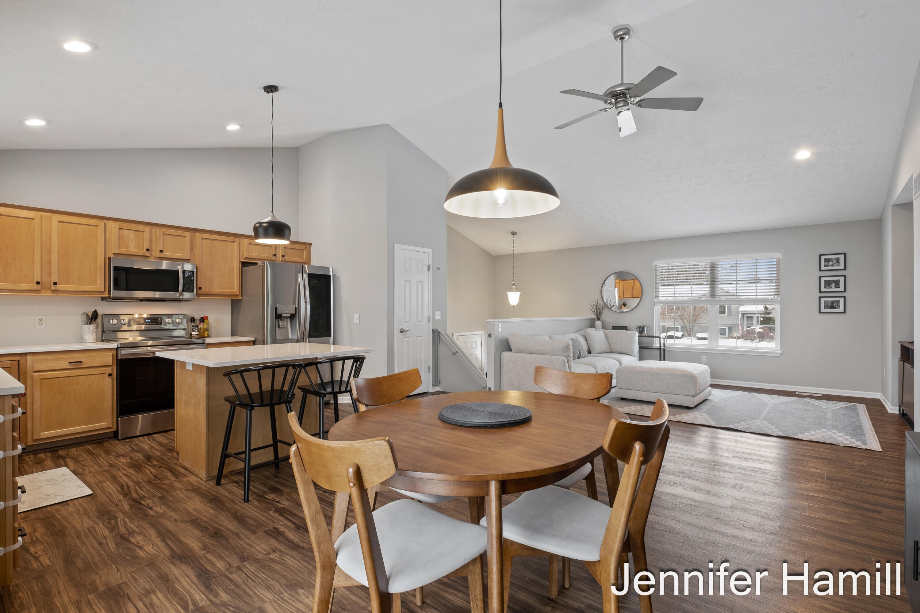 4121 Savannah Court SW