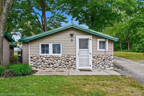 Photo for 5124 Beechwood Avenue 9