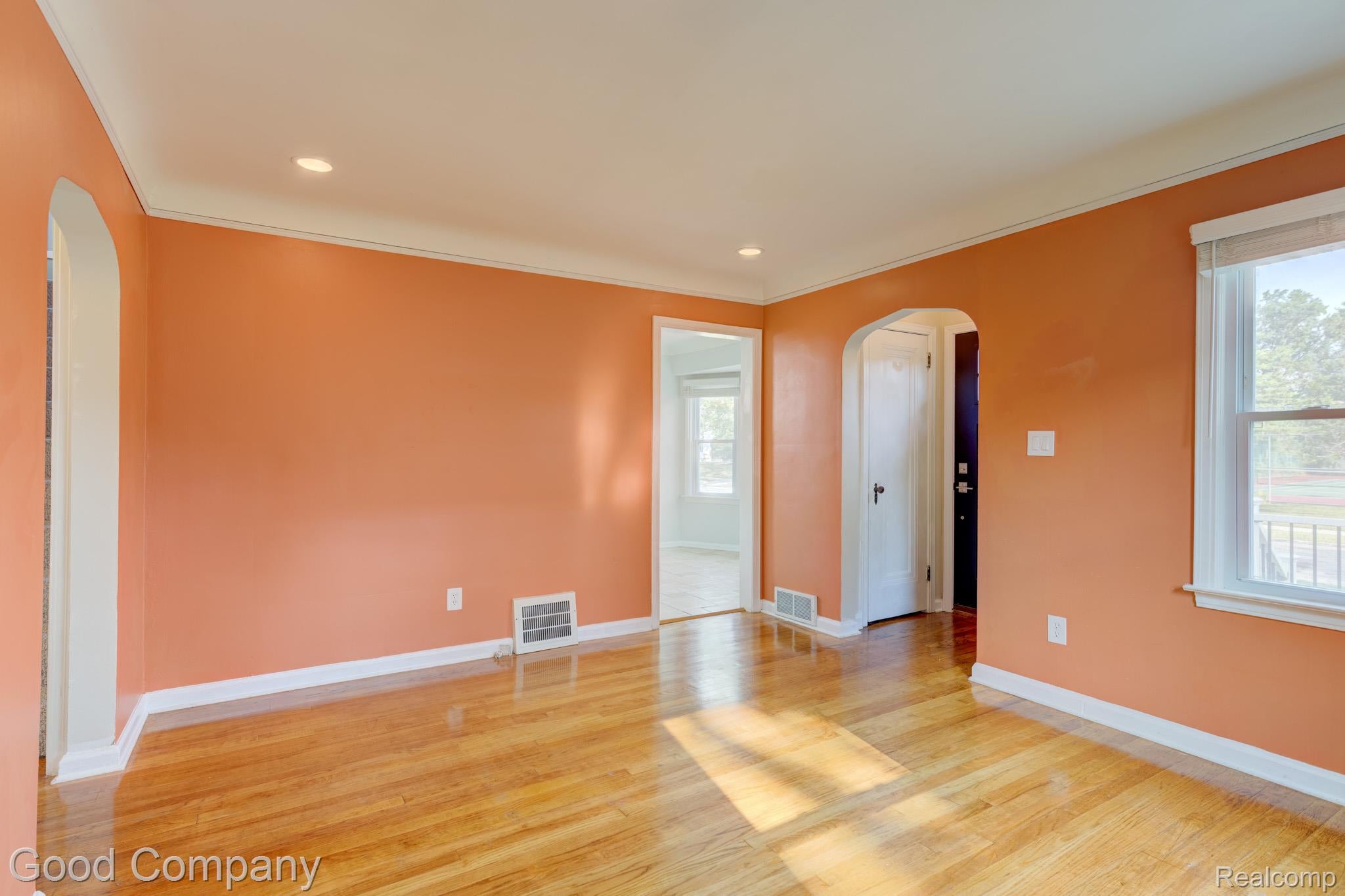 2211 Harvard Road