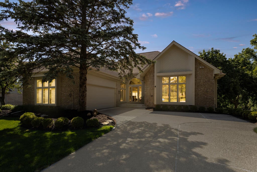 28044 Hickory Circle 11