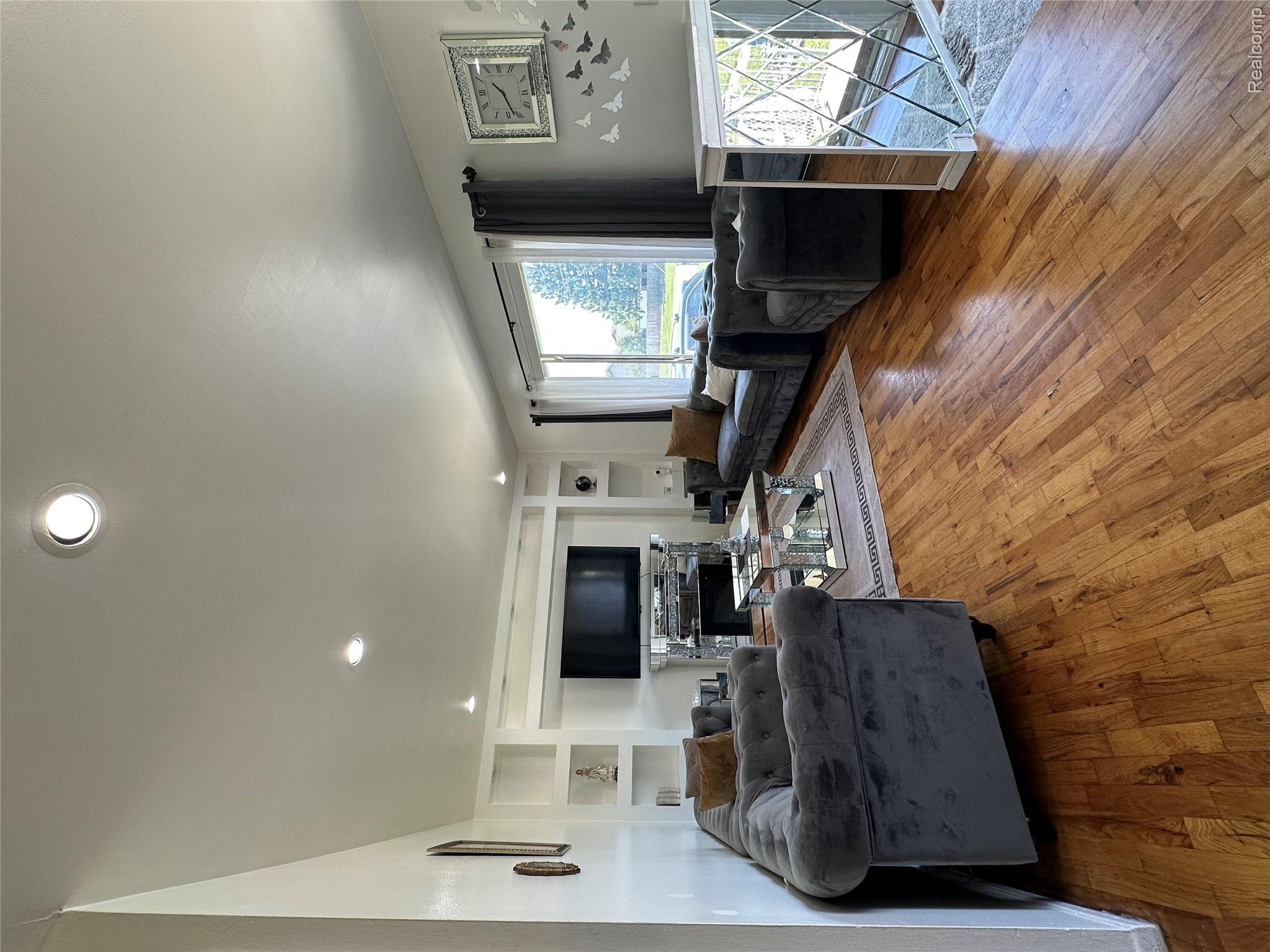32302 Ryan Road