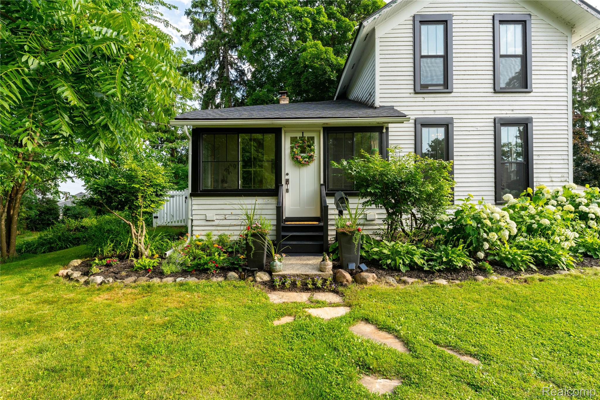 273 W Walled Lake Drive