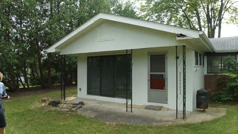 A home in SaginawCharterTownship_Saginaw