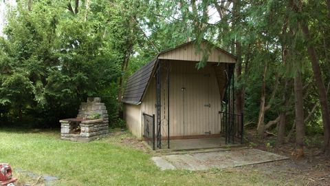 A home in SaginawCharterTownship_Saginaw