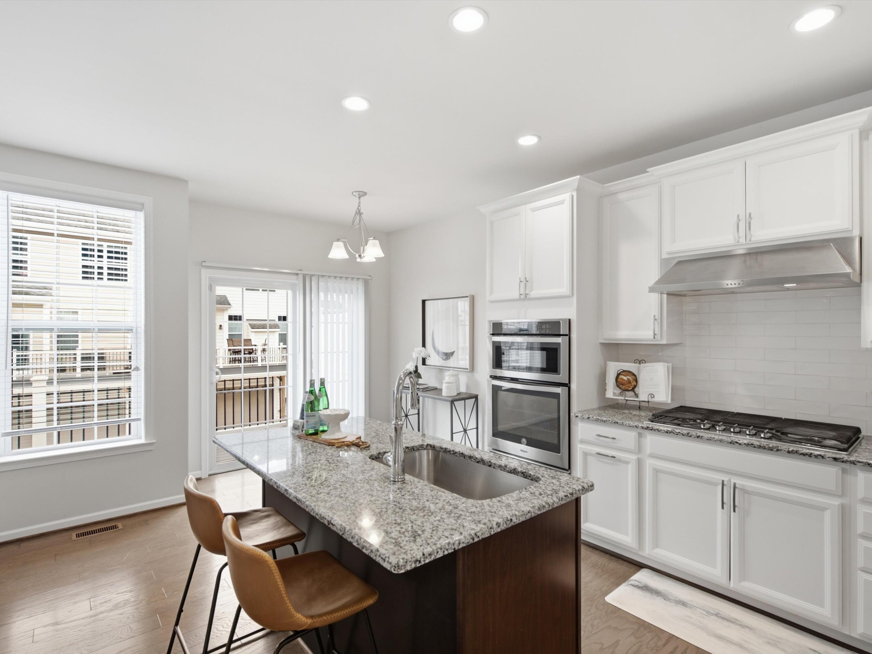 2768 Ashcombe Drive