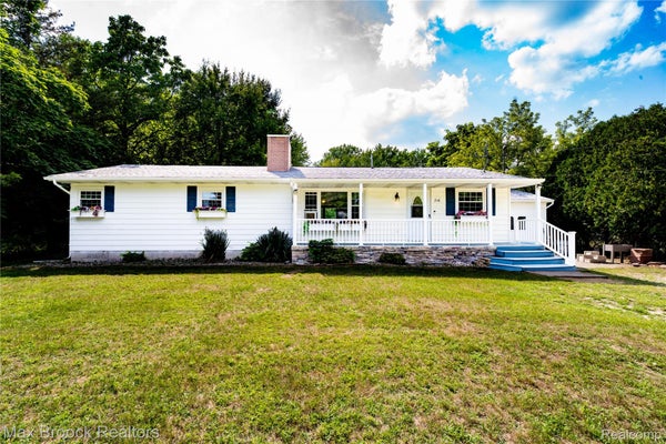 216 CRAWFORD DR, MERRILL, MI 48637 - Image a4b752f44da2e4ae6fa9922d7a18c055/2430490191