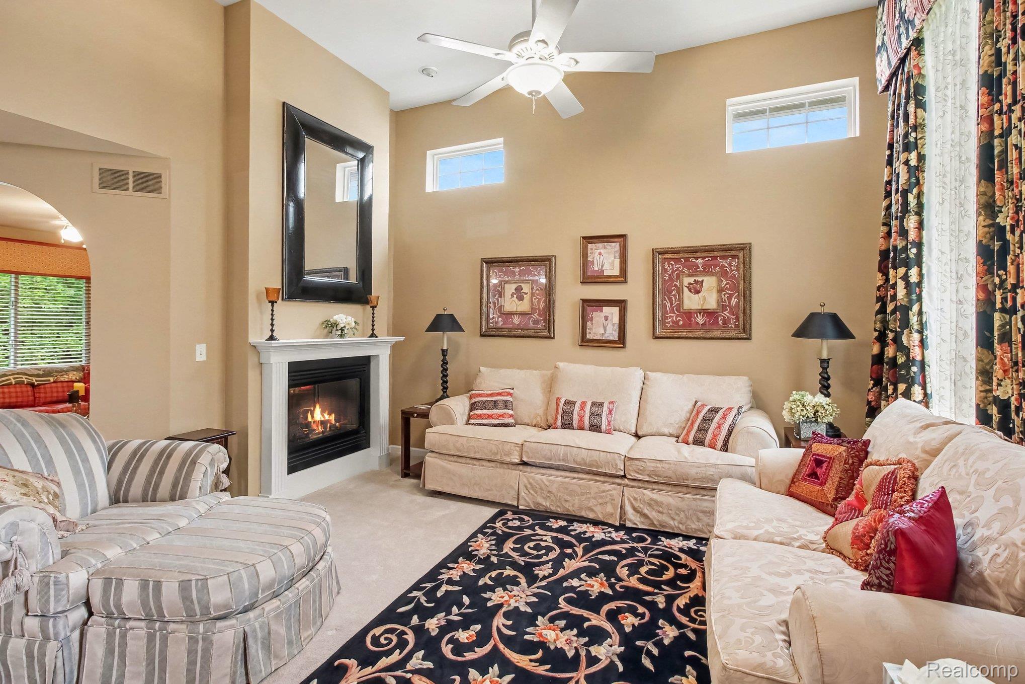 5207 Sandalwood Circle
