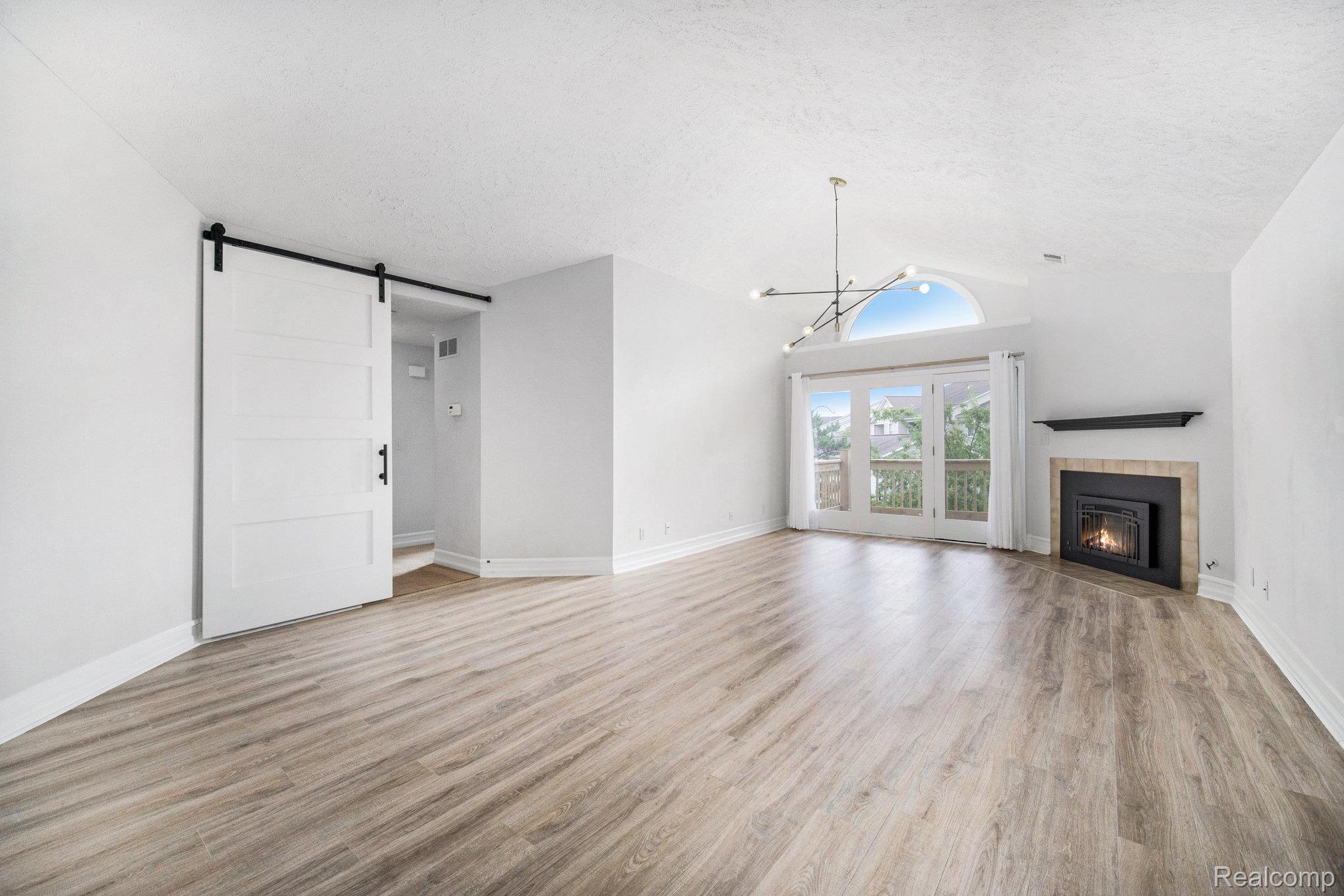 1623 LONG MEADOW TRAIL