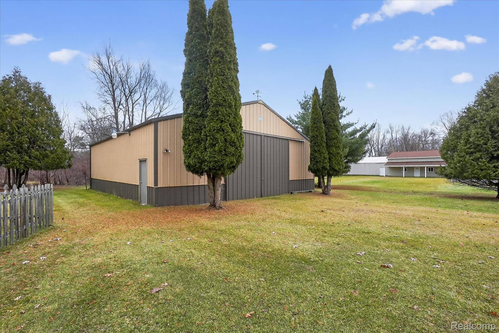 13106 N Genesee Road