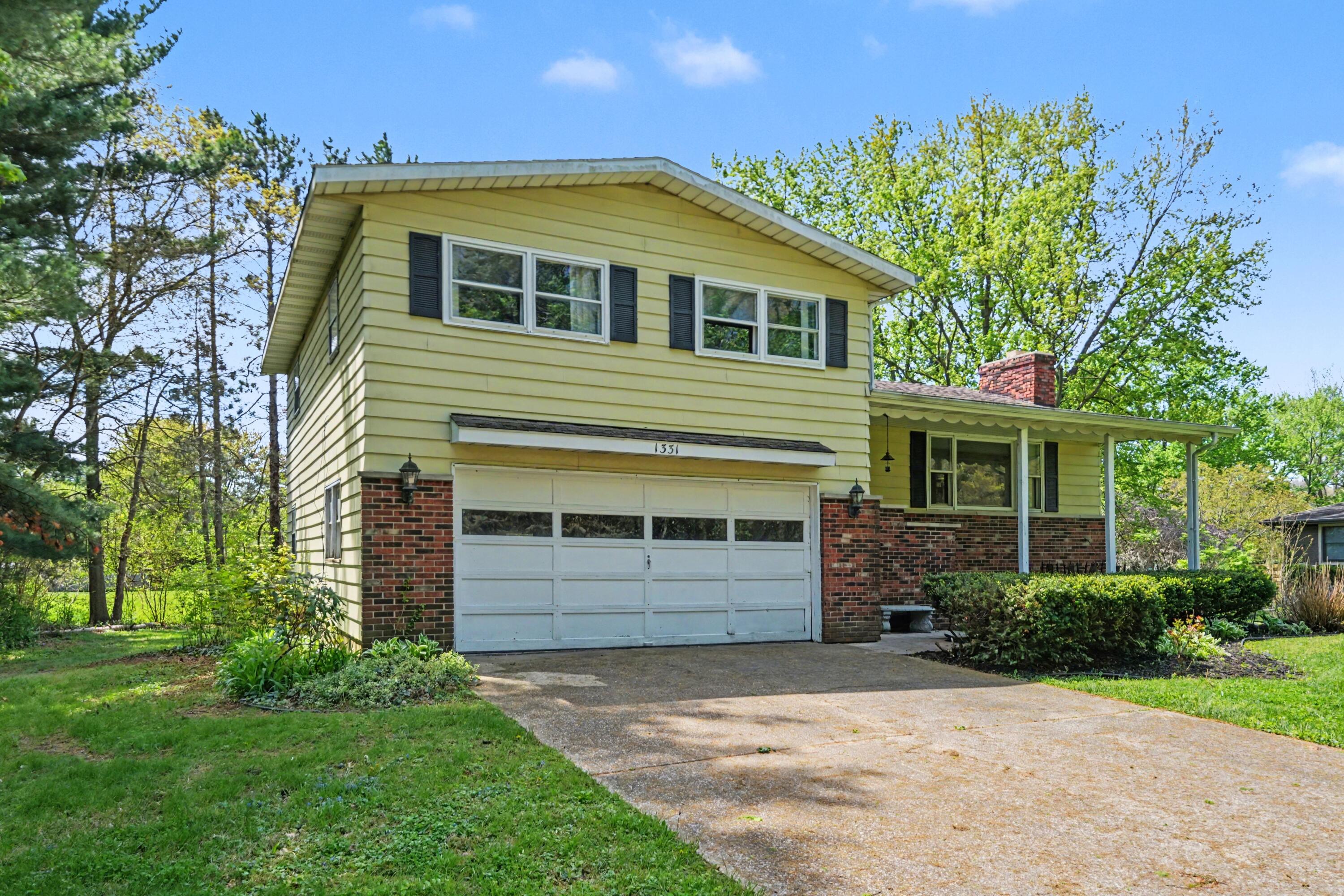 1331 Vineland Path