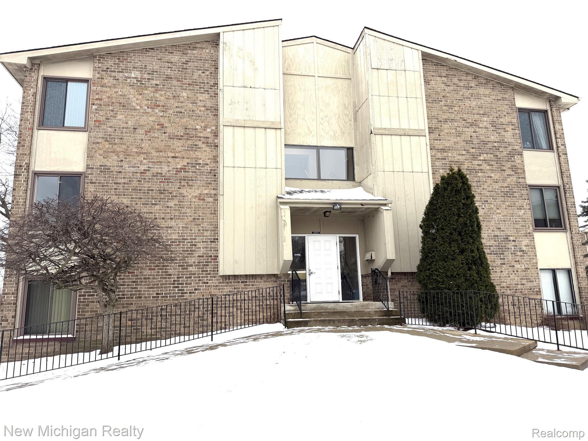 30515 West 14 Mile Rd 30