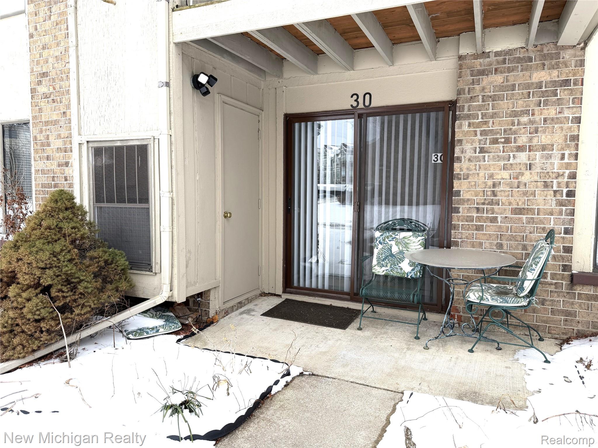 30515 West 14 Mile Rd 30