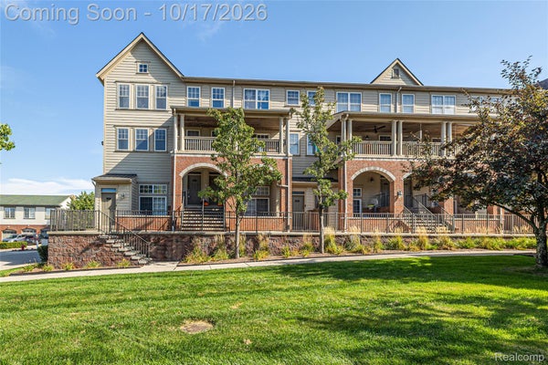 208 AMYS WALK, AUBURN HILLS, MI 48326 - Image a4cd0dd08b876bfb261cd52de6b8f9a1/1152881734