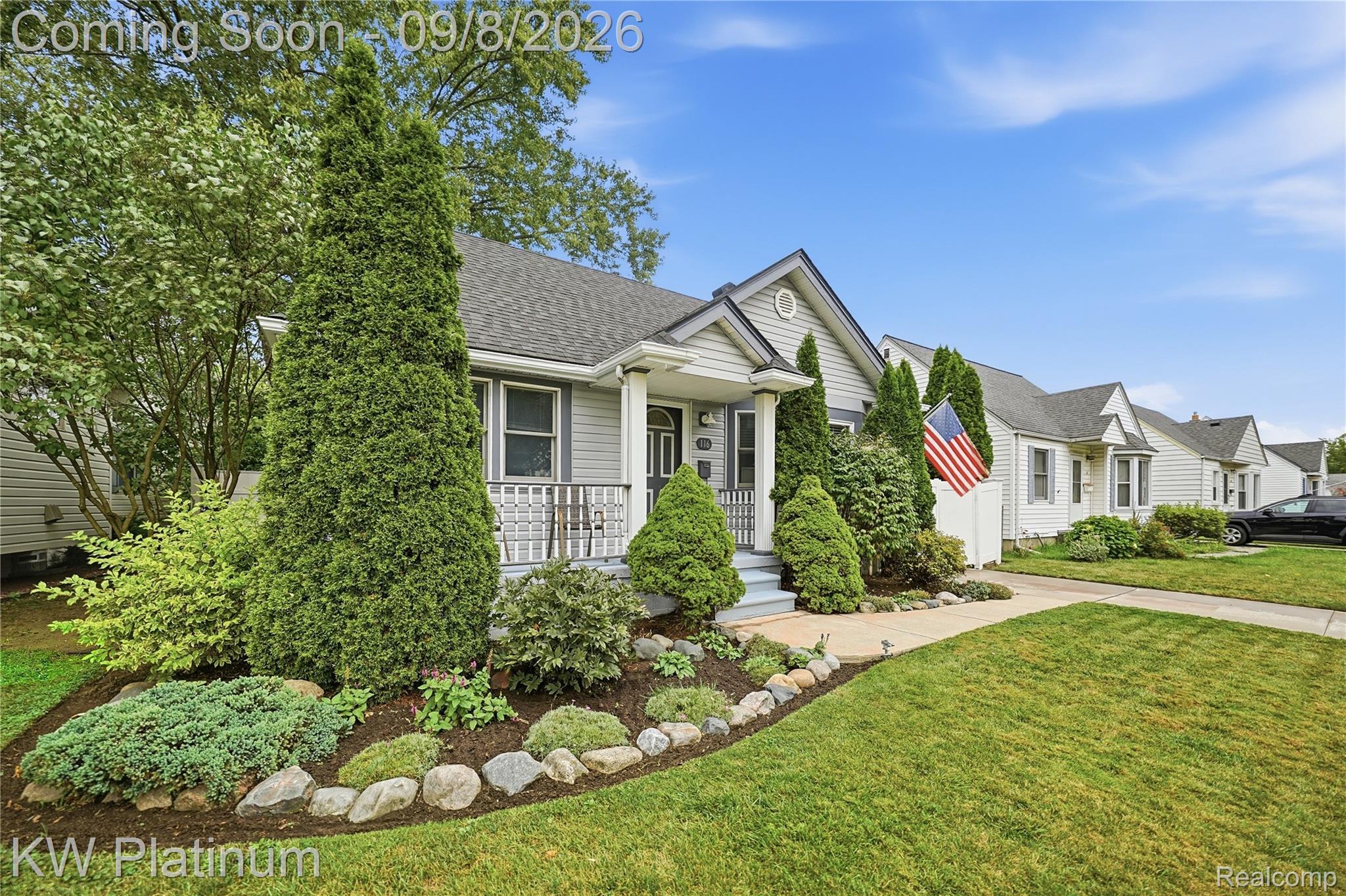 116 S Custer Avenue