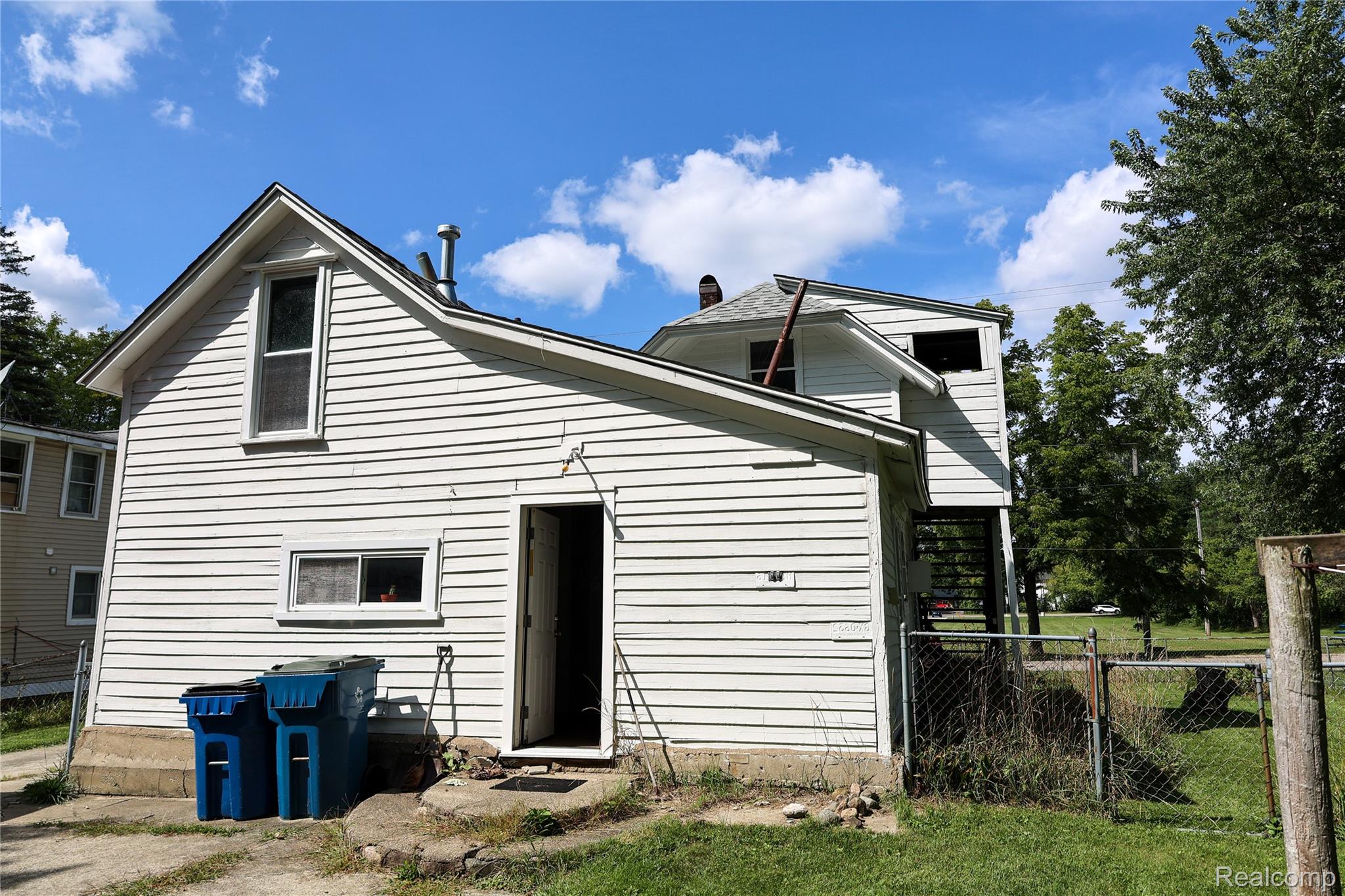 208 Baird Street