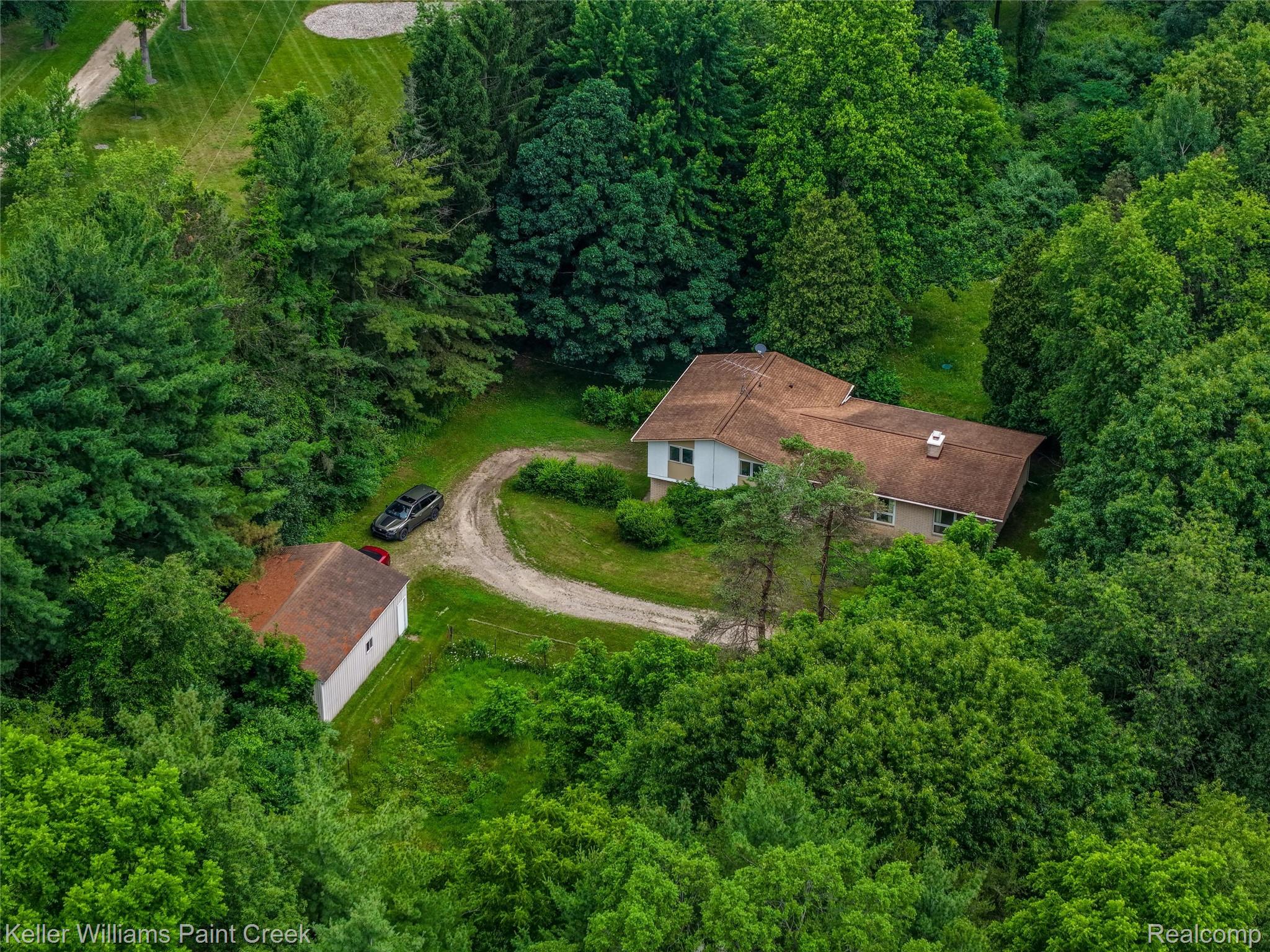 4464 Foxwood Drive