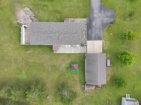 Tiny photo for 2020 Lakeview Lane, Tuscarora Township, MI 49706 (MLS # 72026045934)