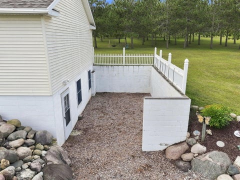 Tiny photo for 2020 Lakeview Lane, Tuscarora Township, MI 49706 (MLS # 72026045934)