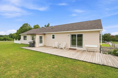 Tiny photo for 2020 Lakeview Lane, Tuscarora Township, MI 49706 (MLS # 72026045934)