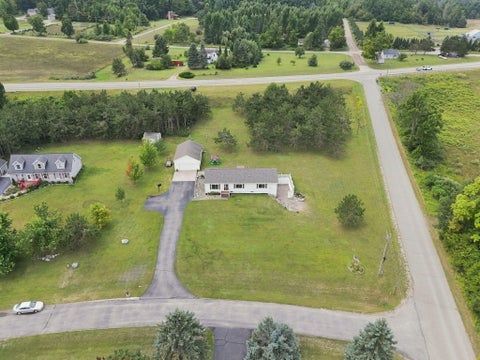 Tiny photo for 2020 Lakeview Lane, Tuscarora Township, MI 49706 (MLS # 72026045934)