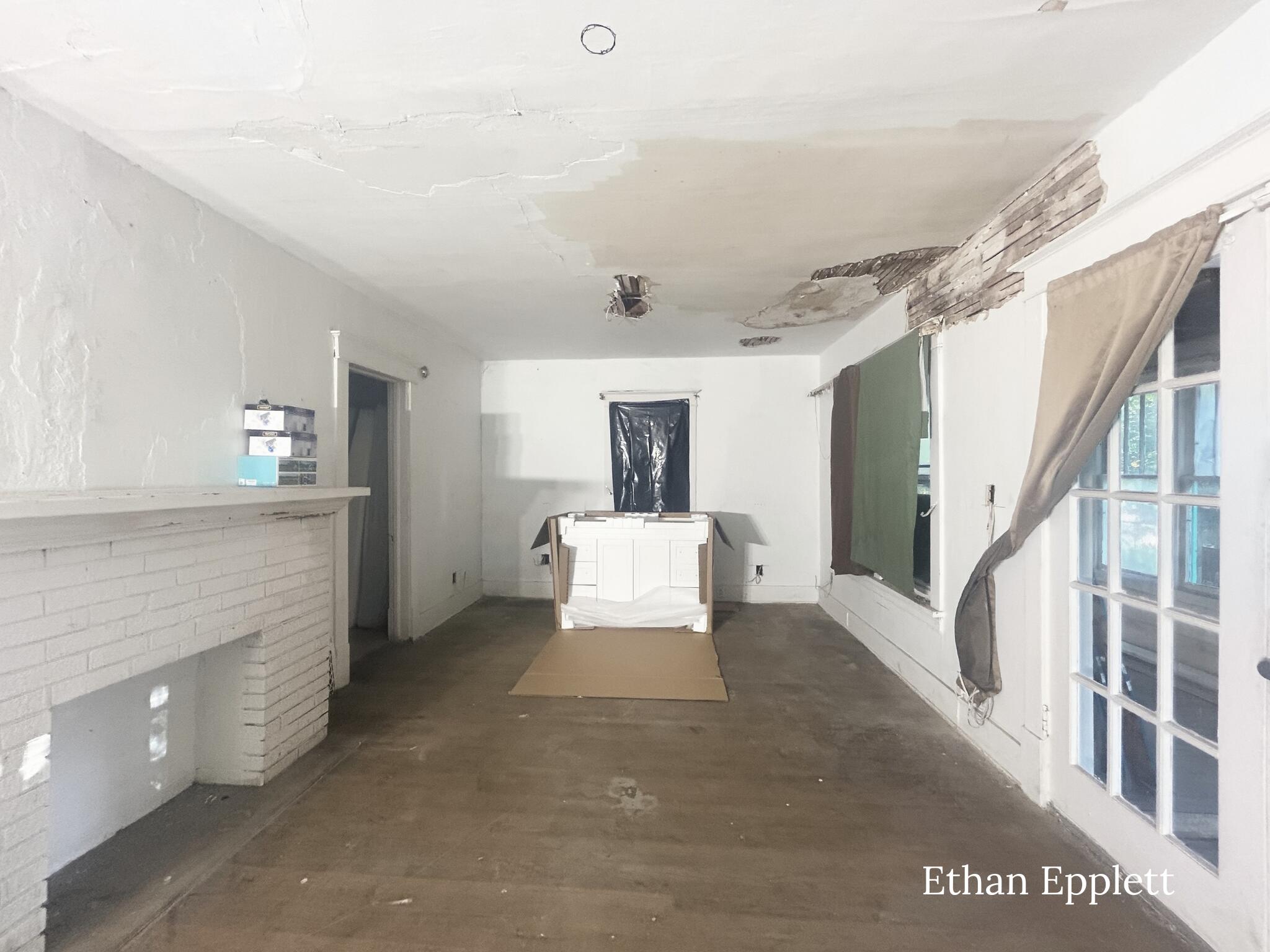 2405 Howden Street